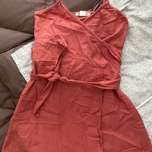 Billabong rust colored tank top wrap dress